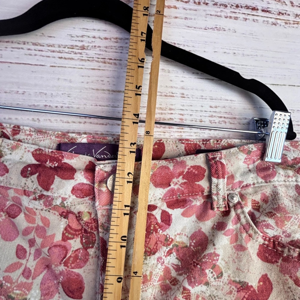 Vintage Floral Denim Shorts 16 Red Pink Cotton Stretch Jorts Cottage Feminine - Picture 8 of 11